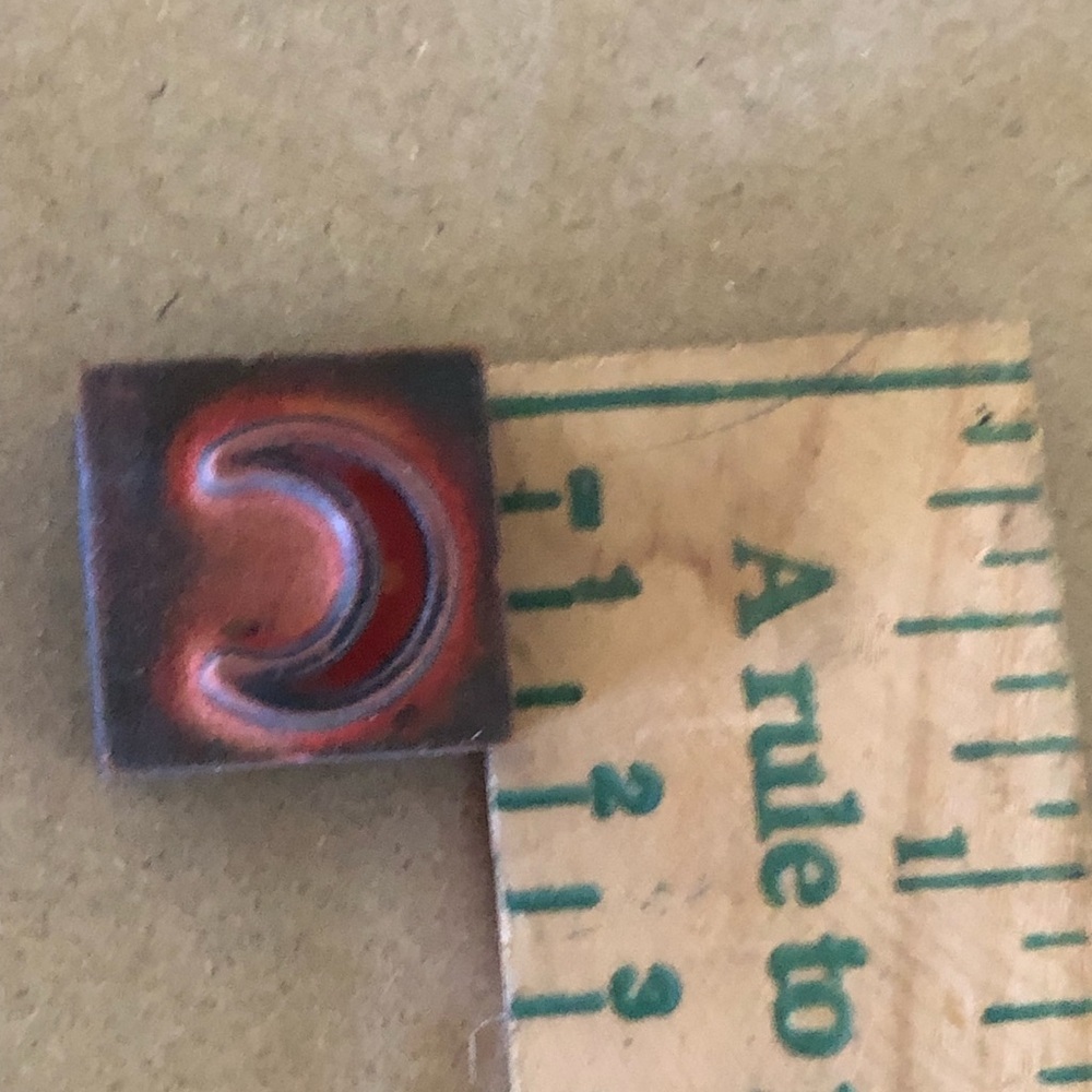 VTG Tiny Moon Rubber Stamp - Picture 2 of 2